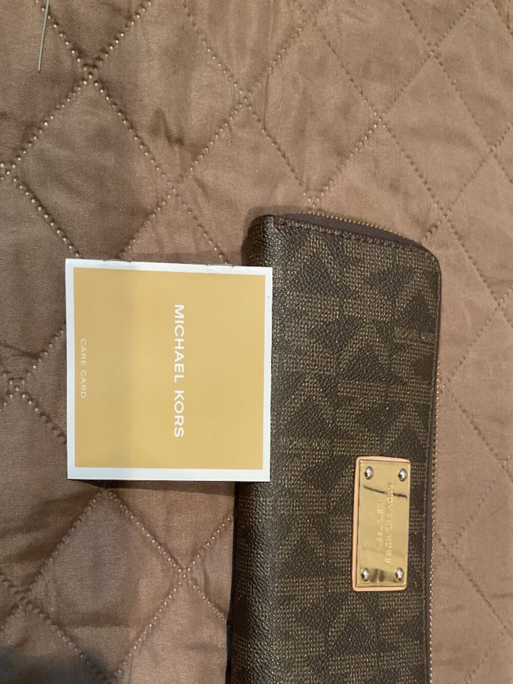 Michael Kors Continental Wallet